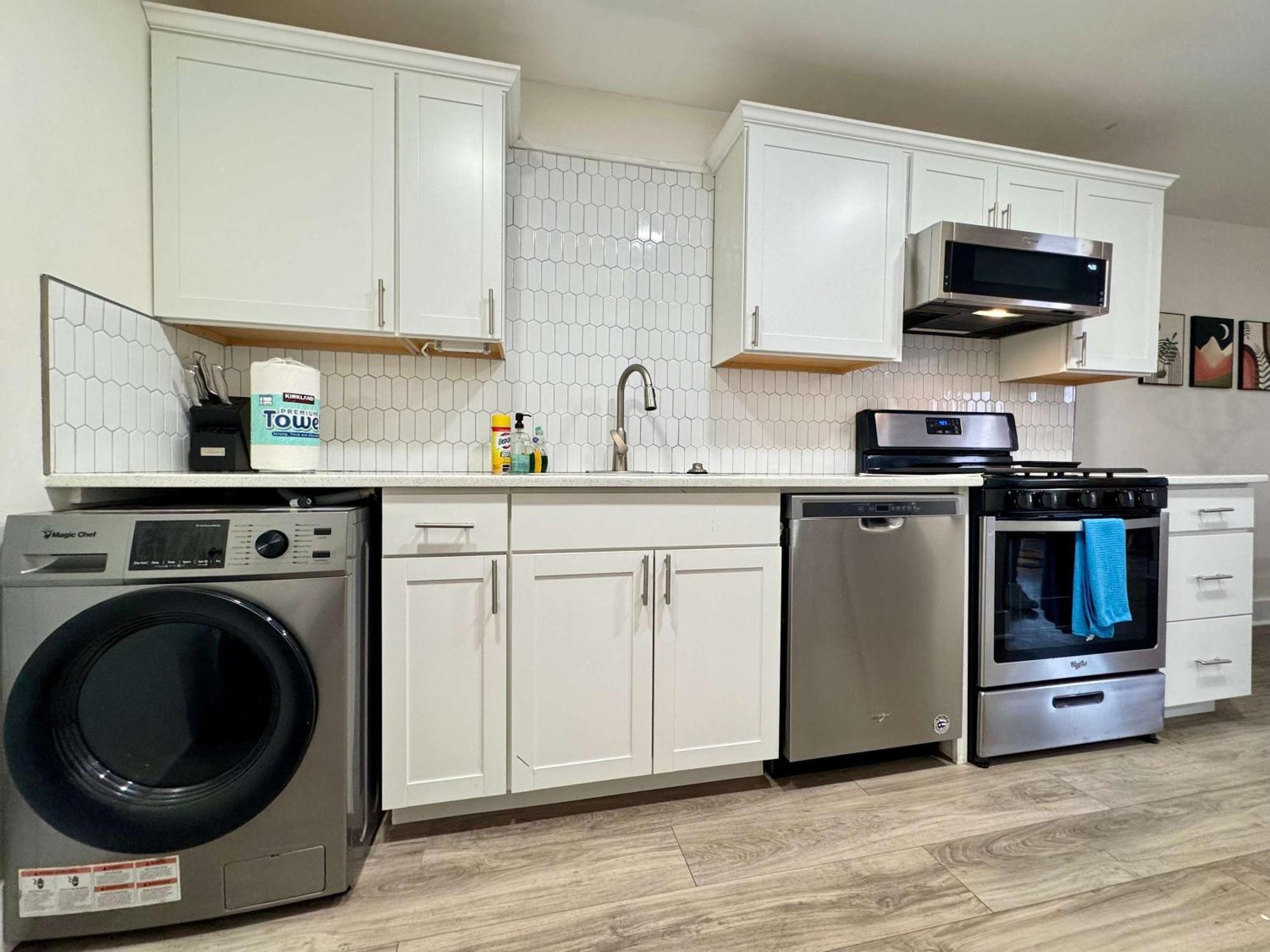 2B1B Modern Downtown Atl Condo W 1 Free Parking Lm1007 Atlanta Eksteriør billede