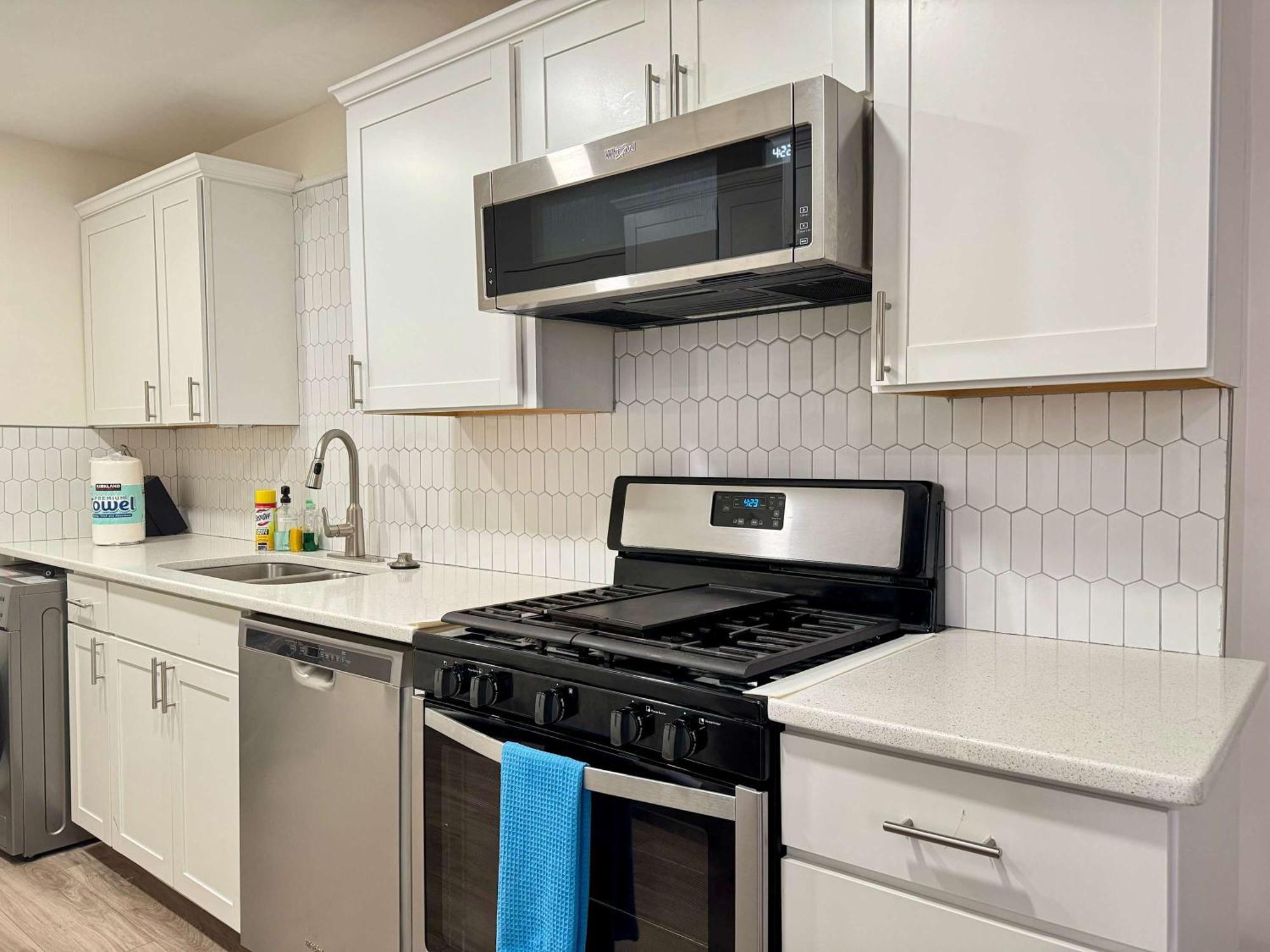 2B1B Modern Downtown Atl Condo W 1 Free Parking Lm1007 Atlanta Eksteriør billede